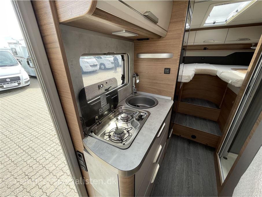 Knaus Vansation TI 640 MEG